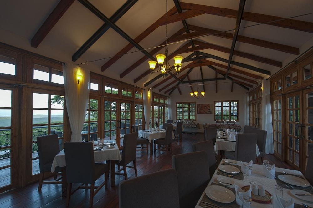 Karibu Camps And Lodges Lions Paw Ngorongoro Karatu Exterior foto