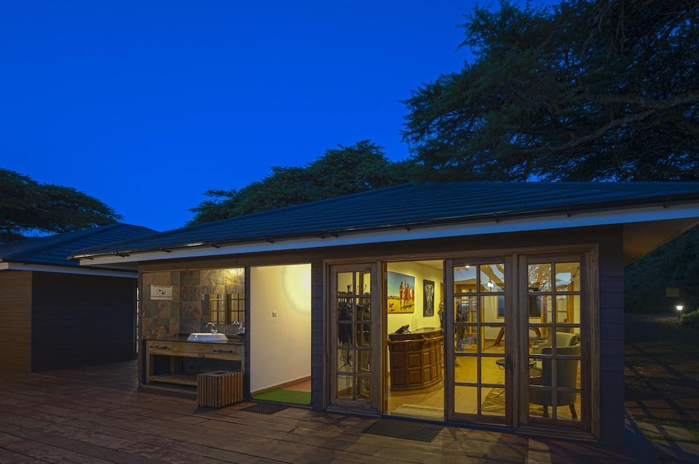 Karibu Camps And Lodges Lions Paw Ngorongoro Karatu Exterior foto