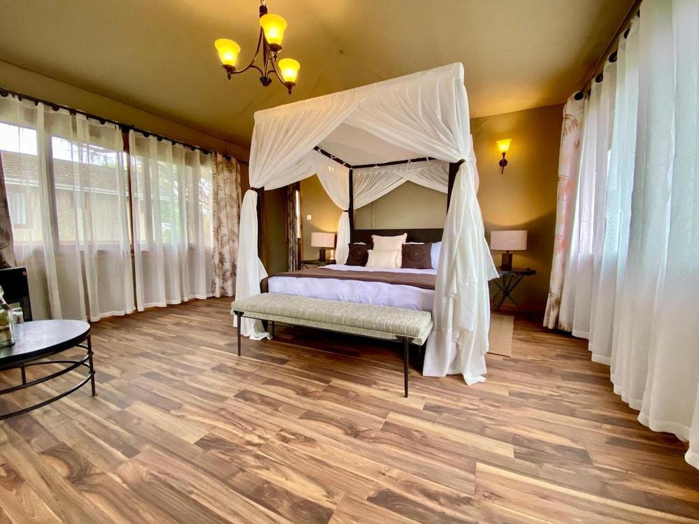 Karibu Camps And Lodges Lions Paw Ngorongoro Karatu Exterior foto