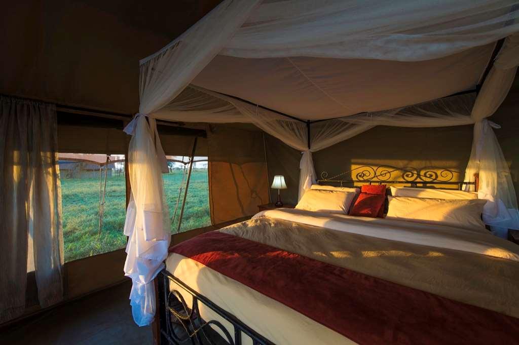 Karibu Camps And Lodges Lions Paw Ngorongoro Karatu Zimmer foto