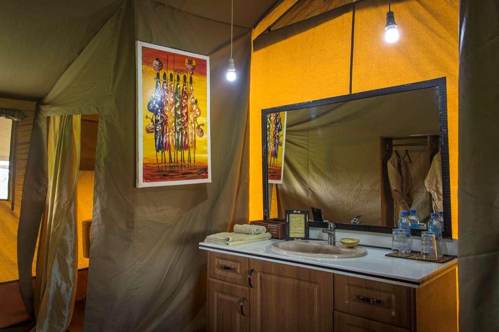 Karibu Camps And Lodges Lions Paw Ngorongoro Karatu Zimmer foto