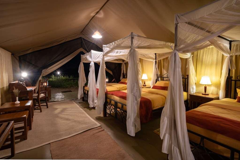 Karibu Camps And Lodges Lions Paw Ngorongoro Karatu Zimmer foto