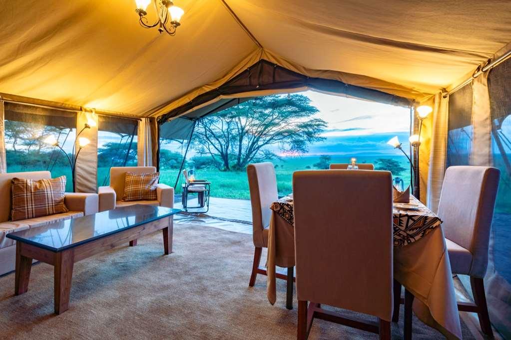Karibu Camps And Lodges Lions Paw Ngorongoro Karatu Zimmer foto