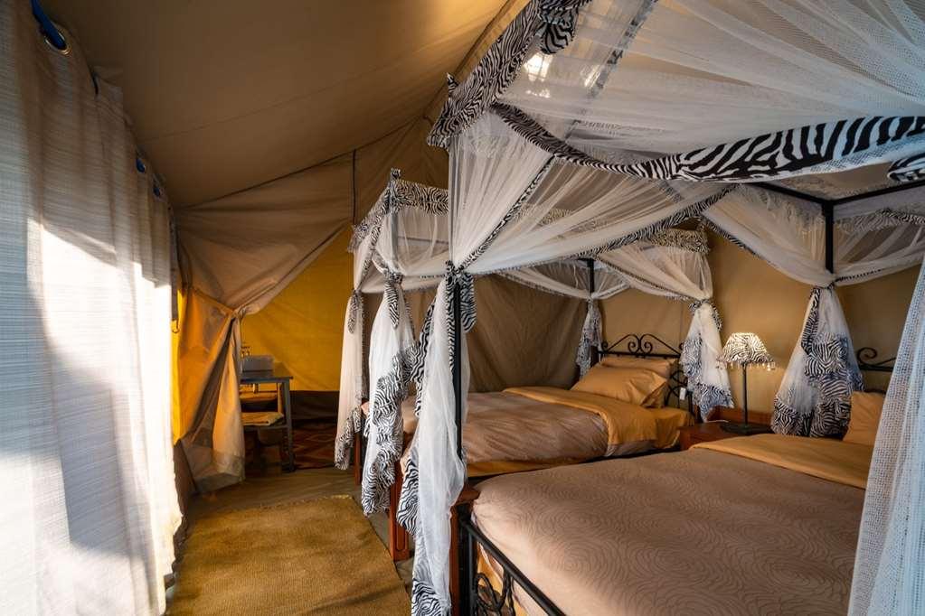 Karibu Camps And Lodges Lions Paw Ngorongoro Karatu Zimmer foto